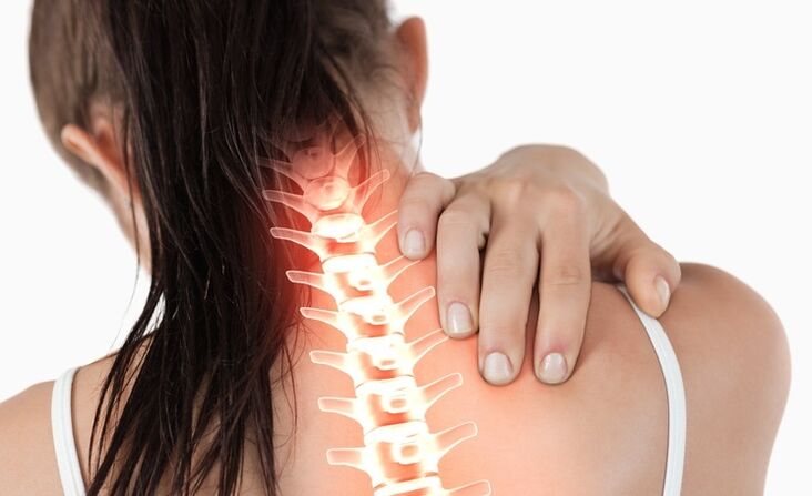 L'ostéochondrose cervicale se caractérise par des tensions et des douleurs au niveau du cou